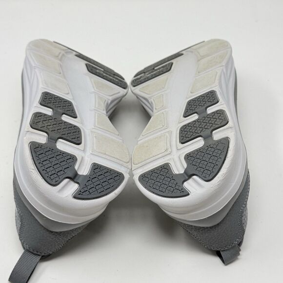 Skechers Glover S Sport Shoes Sneakers Mens 8 Gray Slip On Stretch Fit Comfort